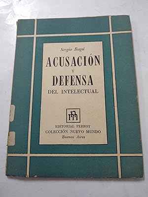 Imagen del vendedor de Acusacion y defensa a la venta por Libros nicos