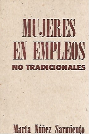 Imagen del vendedor de Mujeres en empleos no tradicionales a la venta por Black Rock Books