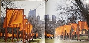 Image du vendeur pour The Gates Central Park New York City 1979-2005 (booklet advertising the Collector's Edition) mis en vente par DR Fine Arts