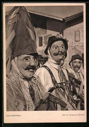 Imagen del vendedor de Ansichtskarte Mnner mit Masken zu Fasching a la venta por Bartko-Reher