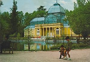 Imagen del vendedor de POSTAL 62715 : Madrid. Parque del Retiro y Palacio de Cristal. Espaa a la venta por EL BOLETIN