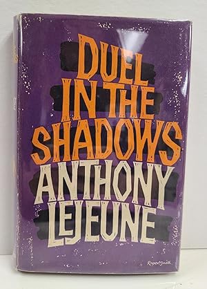 Immagine del venditore per Duel in the Shadows venduto da Tall Stories Book & Print Gallery