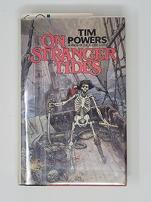 Immagine del venditore per On Stranger Tides venduto da Cross Genre Books