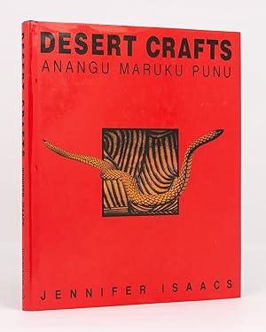 Bild des Verkufers fr Desert Crafts. Anangu Maruku Punu zum Verkauf von Michael Treloar Booksellers ANZAAB/ILAB