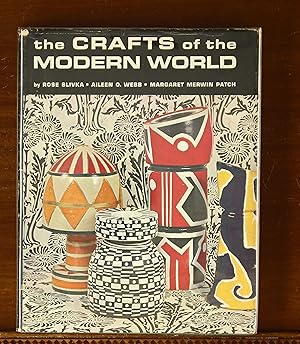 Immagine del venditore per The Crafts of the Modern World venduto da grinninglion