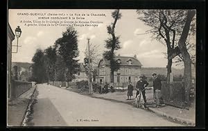 Carte postale Grand-Quevilly, La Rue de la Chaussée, Avenue conduisant à la Seine