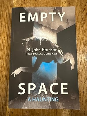 Immagine del venditore per Empty Space: A Haunting >>>> A SUPERB SIGNED UK FIRST EDITION & FIRST PRINTING PAPERBACK ORIGINAL <<<< venduto da Zeitgeist Books