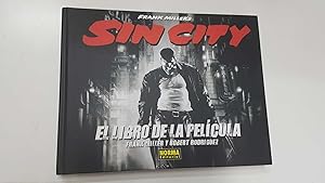 Bild des Verkufers fr Norma Ed: Sin City de Frank Miller - El Libro de la Pelicula (Frank Miller y Robert Rodriguez) zum Verkauf von El Boletin