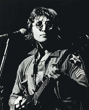 Bob Gruen John Lennon photograph by Bob Gruen: (1972) Photograph | Lot ...