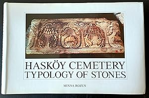 Bild des Verkufers fr Haskoy Cemetery: Typology of Stones zum Verkauf von Trouve Books