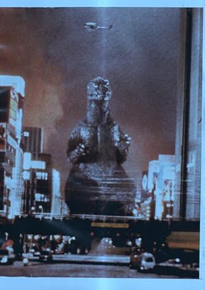 Image du vendeur pour LAMINA 24957: Escena de Godzilla + King Kong mis en vente par EL BOLETIN