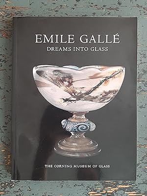 Bild des Verkufers fr Emile Gall - Dreams into Glass (Ausstellungskatalog Corning Museum of Glass, 28. April - 21. Oktober 1984) zum Verkauf von Versandantiquariat Cornelius Lange