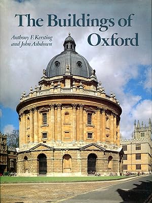 Bild des Verkufers fr The Buildings of Oxford zum Verkauf von Godley Books