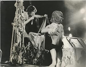 Original photograph of Alice Cooper in concert at the Pavillon de Paris on September 16, 1975