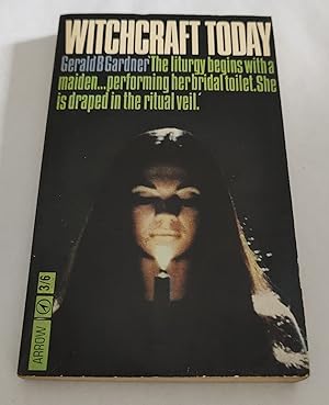 Imagen del vendedor de Witchcraft Today a la venta por The Bookstore