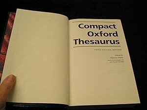 Seller image for Compact Oxford Thesaurus for sale by Yare Books