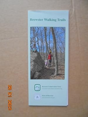 Imagen del vendedor de Brewster Walking Trails a la venta por Les Livres des Limbes