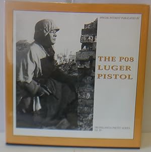 Image du vendeur pour (THE P08 LUGER PISTOL The Propaganda Photo Series) mis en vente par Hereward Books