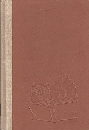 Image du vendeur pour THE COON HUNTER'S HANDBOOK. By Leon F. Whitney and Acil B. Underwood. Illustrated by Ernest H. Hart. mis en vente par Coch-y-Bonddu Books Ltd