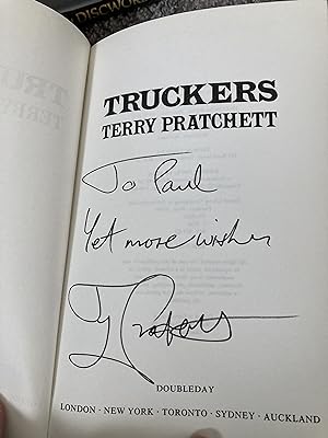 Bild des Verkäufers für TRUCKERS: SIGNED UK FIRST EDITION HARDCOVER zum Verkauf von Books for Collectors