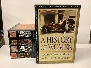 Imagen del vendedor de A History of Women, 5 Volume Set a la venta por Chamblin Bookmine