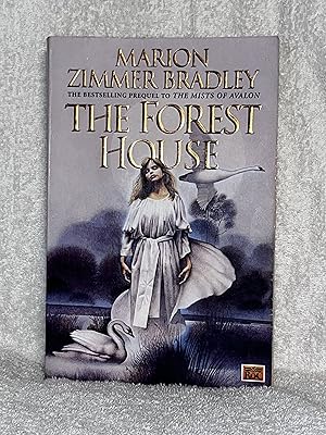 Seller image for The Forest House (The Mists of Avalon: Prequel) for sale by JMCbooksonline