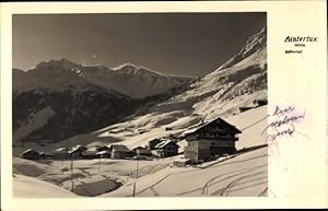 Bild des Verk�ufers f�r Ansichtskarte / Postkarte Bad Hintertux Tirol, Blick auf den Ort, Zillertal, Winteransicht zum Verkauf von akpool.de - akpool GmbH
