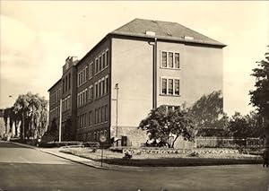 Bild des Verkufers fr Ansichtskarte / Postkarte Colditz in Sachsen, Ernst-Schneller-Oberschule zum Verkauf von akpool GmbH