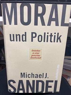 Immagine del venditore per Moral und Politik : wie wir das Richtige tun. Auf welche Weise knnen moralische Aspekte Einfluss auf die praktische Politik nehmen? Wie wertneutral drfen sich Staat, Recht und Gesetz verhalten? Diese Fragen bilden den Hintergrund fr Michael J. Sandels kluge Betrachtungen zu gesellschaftlichen Streitpunkten etwa zu den Themen Sterbehilfe, Abtreibung, Homosexuellenrechte oder Stammzellforschung. Auch die moralischen Herausforderungen der Marktwirtschaft, die die brgerlichen Werte herabwrdigt, spricht er an. Sandel vermittelt dabei die Vision einer gerechten Gesellschaft. Er entwickelt einen staatsbrgerlichen Freiheitsbegriff, der es dem Einzelnen ermglicht, seine eigenen Wertevorstellungen in die Gemeinschaft einzubringen. venduto da bookmarathon