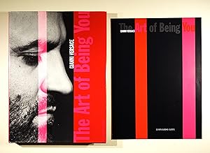 Immagine del venditore per Gianni Versace - The Art of Being You. Texts by Germano Celant, Ingrid Sischy, Richard Martin, Frank Morre and Julian Schnabel. venduto da Versandantiquariat Christine Laist