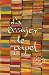 Seller image for La mujer de papel for sale by Agapea Libros