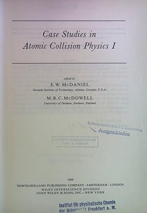 Imagen del vendedor de Case Studies in Atomic Collision Physics 1. a la venta por books4less (Versandantiquariat Petra Gros GmbH & Co. KG)
