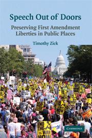 Bild des Verkufers fr Speech Out of Doors: Preserving First Amendment Liberties in Public Places zum Verkauf von moluna