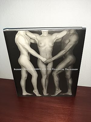 Image du vendeur pour Robert Mapplethorpe And The Classical Tradition mis en vente par AwardWinningBooks