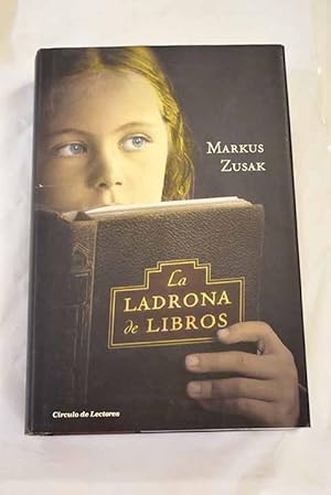 La ladrona de libros (Best Seller) : Zusak, Markus, MARTIN DE DIOS, LAURA;:  : Libros