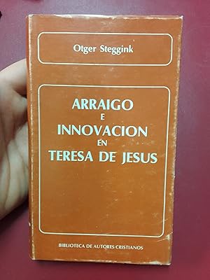 Bild des Verkufers fr Arraigo e innovacin en Teresa de Jess zum Verkauf von Librera Eleutheria