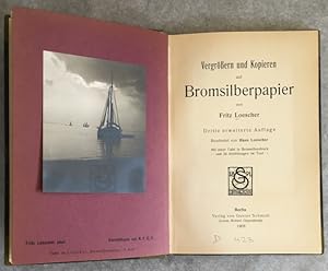 Vergrössern und Kopieren auf Bromsilberpapier.