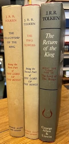 The Two Towers: Being the Second Part of The Lord of the Rings (2) -  Tolkien, J.R.R.: 9780618574957 - AbeBooks