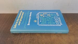 Immagine del venditore per Life in the Classroom and the Playground : The Accounts of Primary School Children venduto da BoundlessBookstore