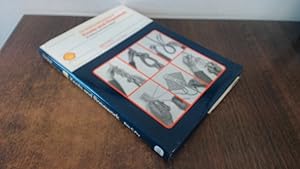 Immagine del venditore per The Shell Combined Book of Knots and Ropework: Practical and Decorative venduto da BoundlessBookstore