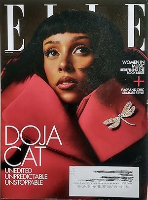 Bild des Verkufers fr Elle Magazine: June/July 2022 zum Verkauf von Kayleighbug Books, IOBA