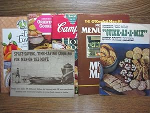 BUNCH OF BOOKLET COOKBOOKS