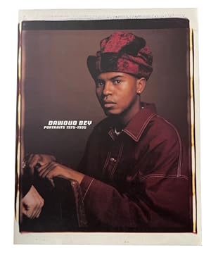 Imagen del vendedor de Dawoud Bey: Portraits 1975-1995, Walker Art Center Minneapolis, Minnesota Sept. 17-Dec. 10,1995 a la venta por McBlain Books, ABAA
