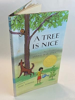 Imagen del vendedor de A Tree Is Nice: A Caldecott Award Winner a la venta por Soaring Hawk Vintage