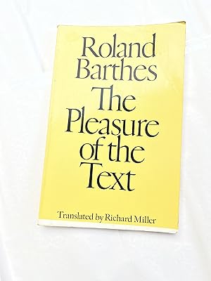 Imagen del vendedor de The Pleasure of the Text a la venta por SAVERY BOOKS