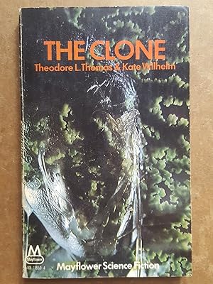 Image du vendeur pour The Clone (Mayflower Science Fiction) mis en vente par Homeless Books