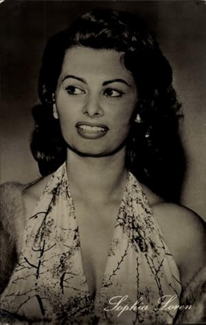 Bild des Verkufers fr Ansichtskarte / Postkarte Schauspielerin Sophia Loren, Portrait, Italienischer Film Aida zum Verkauf von akpool GmbH
