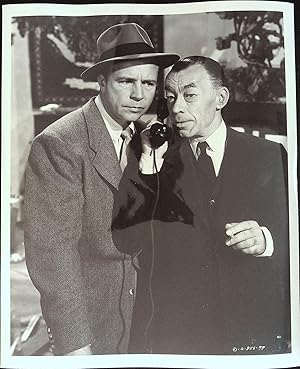 Imagen del vendedor de To the Ends of the Earth 8 X 10 Studio Issued Still 1947 Dick Powell, Vladimir Sokoloff a la venta por AcornBooksNH