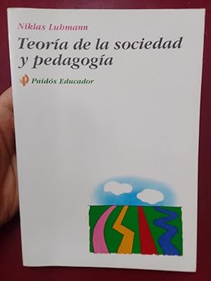 Image du vendeur pour Teora de la sociedad y pedagoga mis en vente par Librera Eleutheria