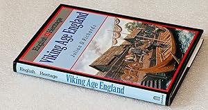 Immagine del venditore per English Heritage Book of Viking Age England (English Heritage S.) venduto da Cotswold Valley Books